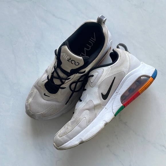 Nike Air Max 200 - Picture 1 of 8